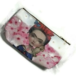 🆕️ Frida Kahlo wristlet coin purse